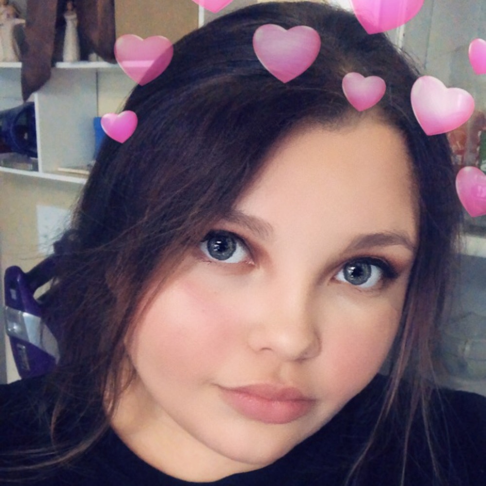 Meet your Posher, Lexi